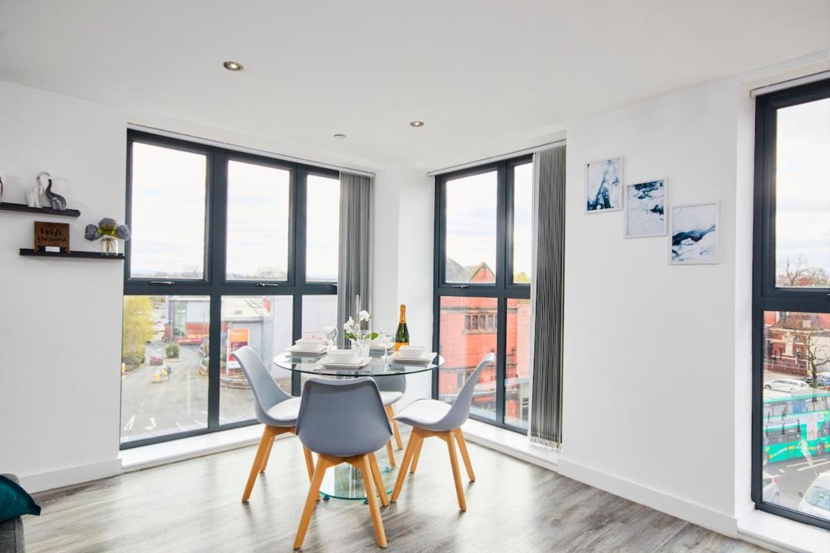 Apartamento Spacious Apartment, Free Parking, Near Centre By Hass Haus *