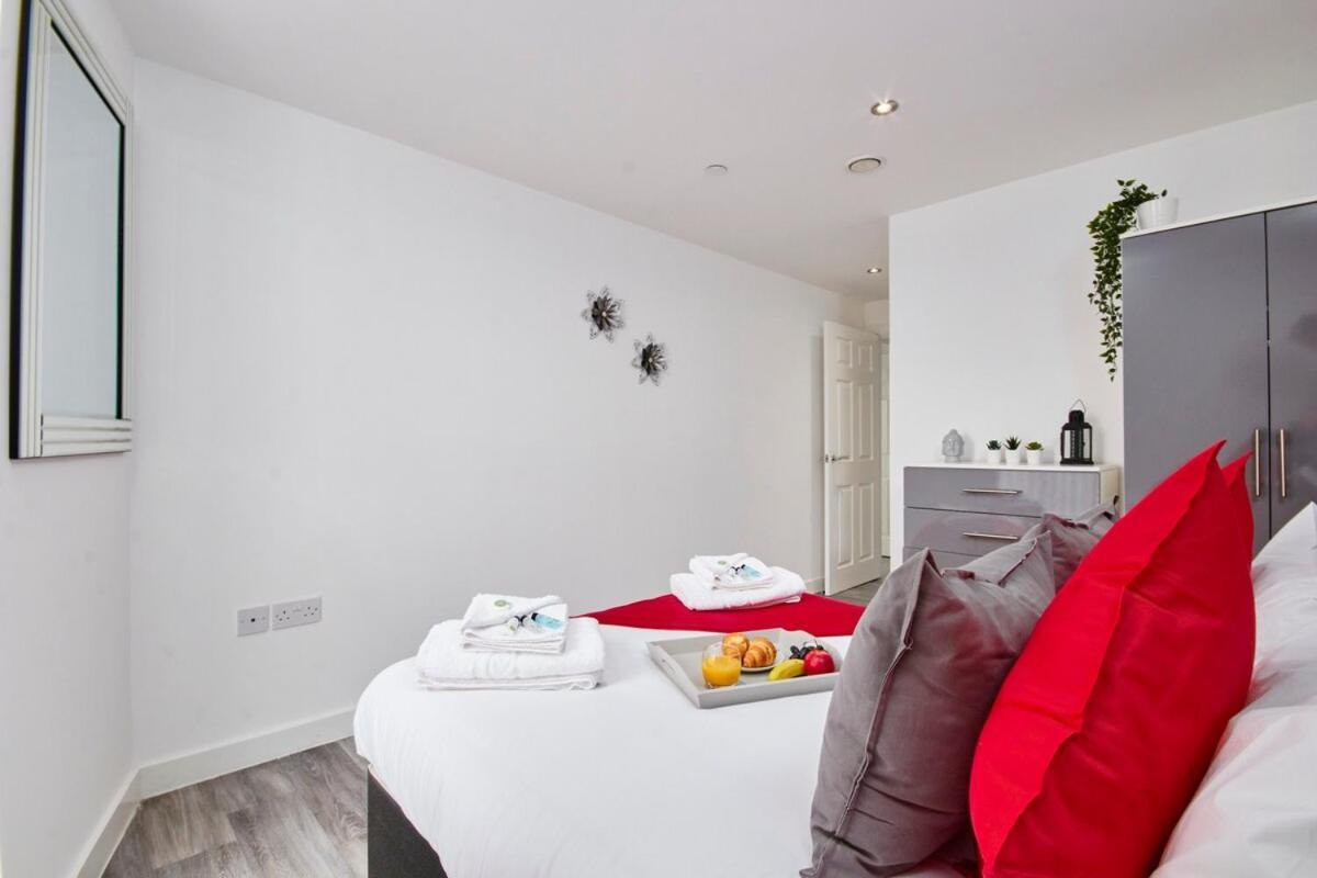 Apartamento Spacious Apartment, Free Parking, Near Centre By Hass Haus Manchester